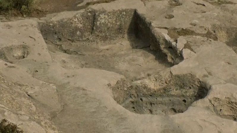 Unikátní objev archeologů přibližuje výrobu vína v Mezopotámii